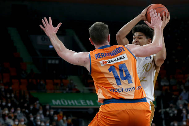 年轻小将李 年轻小将李