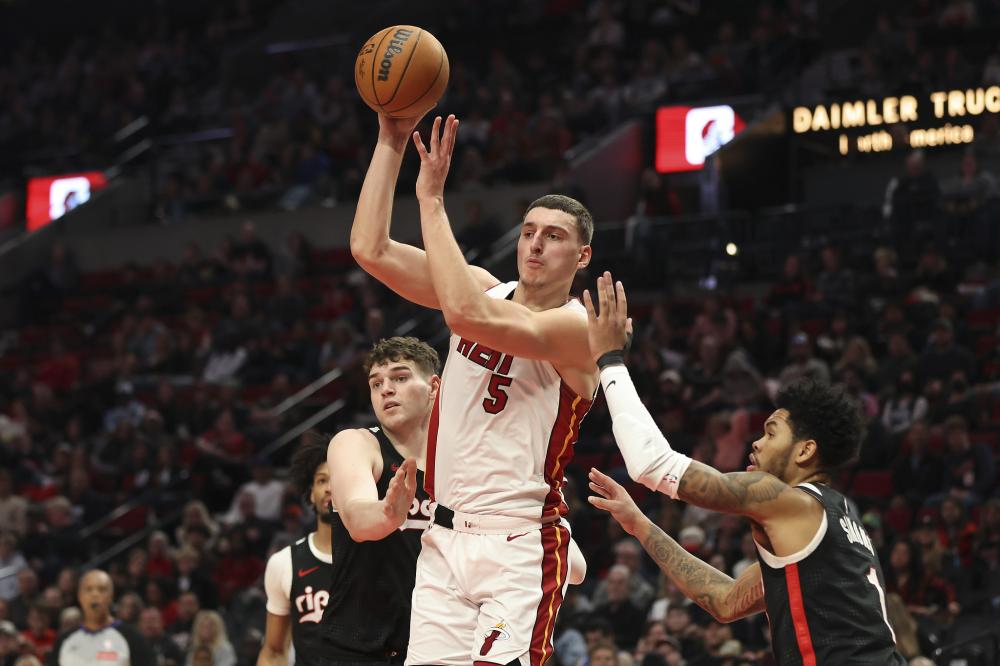 充满攻击性 充满攻击性