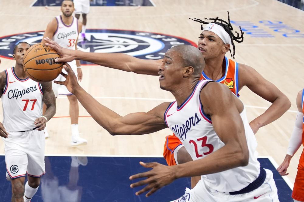 球迷的拭目 球迷的拭目