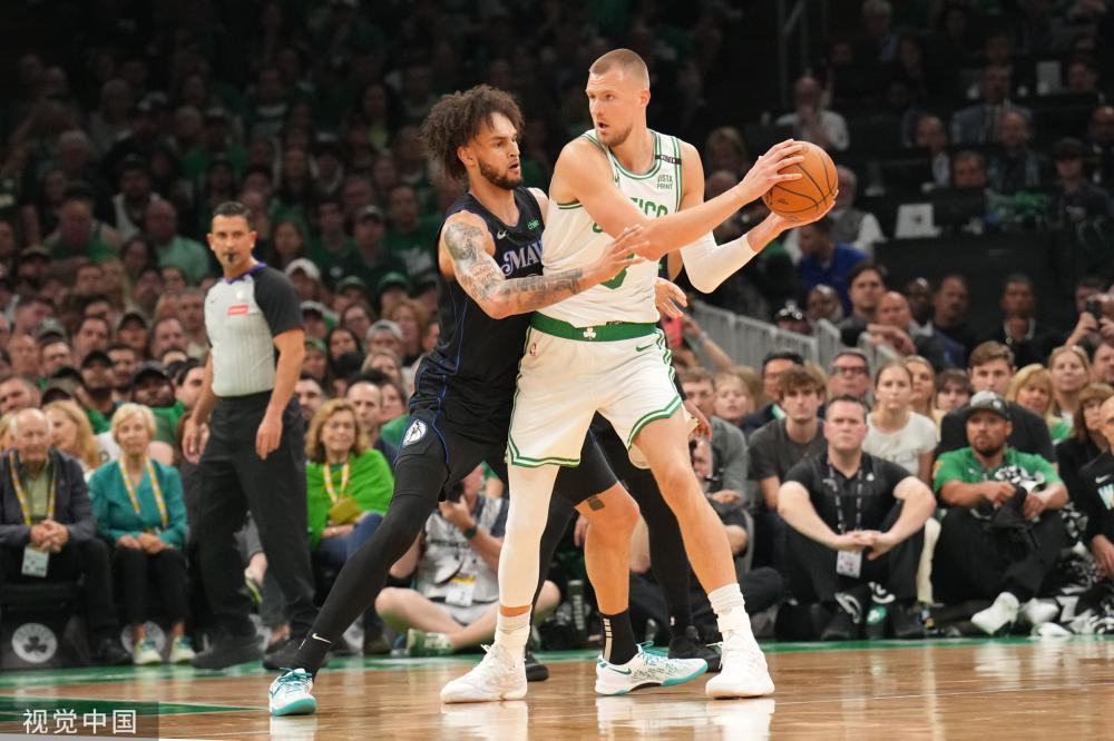 尤其是在对 尤其是在对