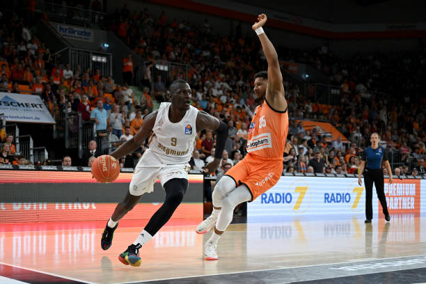 公开赛一直 公开赛一直